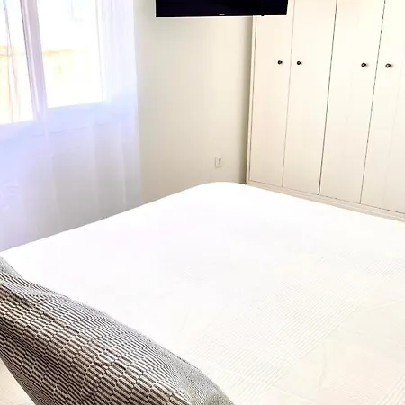 Luz De Conil Aire Acondicionado Y Wifi -solo Familias Y Parejas- Apartment *