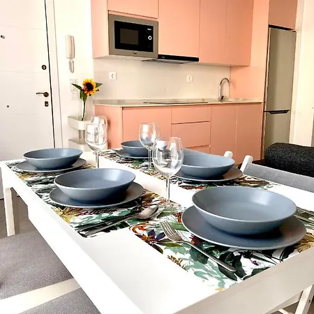 Luz De Conil Aire Acondicionado Y Wifi -solo Familias Y Parejas- Apartment *